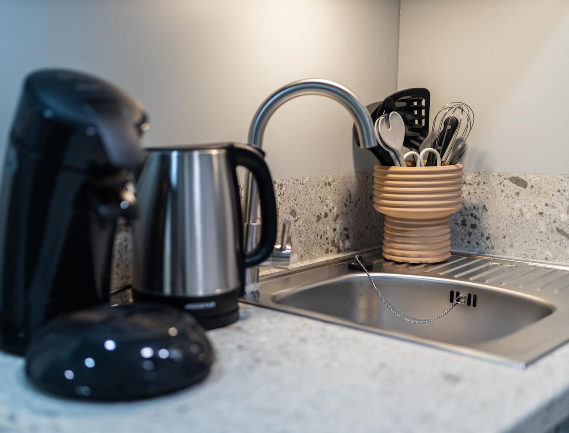 Dwellstay - City Apartments Fulde Chambre photo